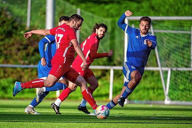 Bild 41: SV Blau-Weiß Murg gewinnt gegen den FC Wallbach mit 5:1 &ndash; und wir haben Bilder!