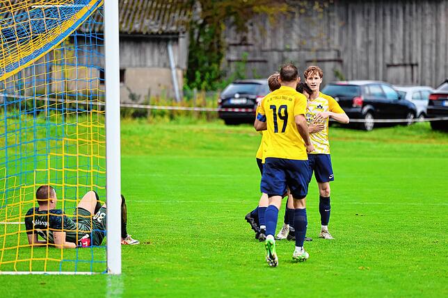 Bild 3: Die besten Bilder der Landesliga-Partie zwischen der SG Dettingen-Dingelsdorf und dem SV Geisingen