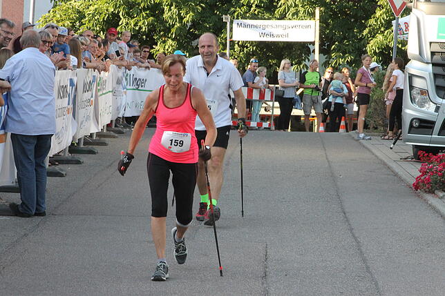 Bild 22: Hardy Flum gewinnt den 9. Klettgaulauf des TV Erzingen &ndash; und wir haben die Bilder!