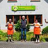 Sind mit der Resonanz des Mittagstisches im Siedlerheim zufrieden (von links): Thomas Glöckler (Leiter Singener Tafel), Ralph Prosch ...