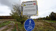 &bdquo;Lebensgefahr! Absolutes Betretungsverbot&ldquo; &ndash; Das gilt noch in vielen Bereichen auf dem Bettenberg, denn auf dem ...