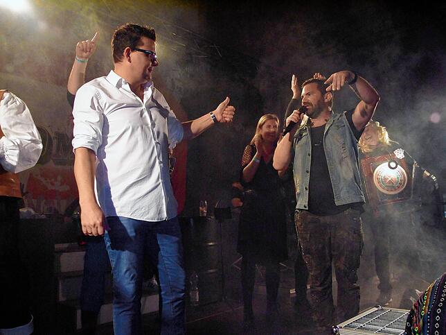 Bild 23: Viva Las Vegas &ndash; Bilder vom Holzhauerball im Milchwerk (1)