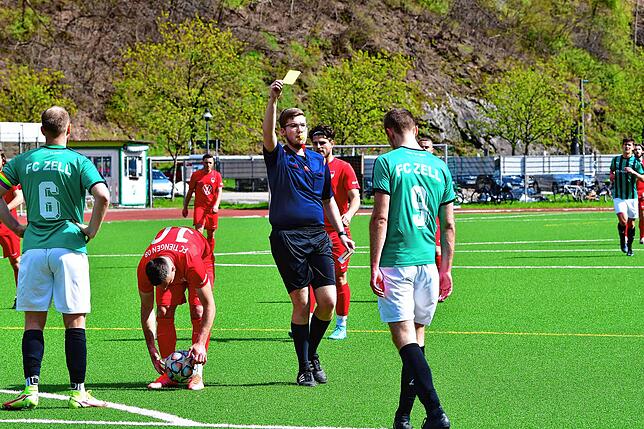Bild 26: FC Zell besiegt den FC Tiengen 08 deutlich &ndash; und wir haben Bilder!