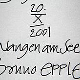 Eine Handschrift wie gemalt: Früh entwickelte Epple eine Zierschrift, die an mittelalterliche Schreibstuben erinnert.