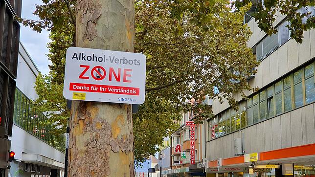 In der Hegaustraße in Singen darf nun kein Alkohol mehr konsumiert werden.