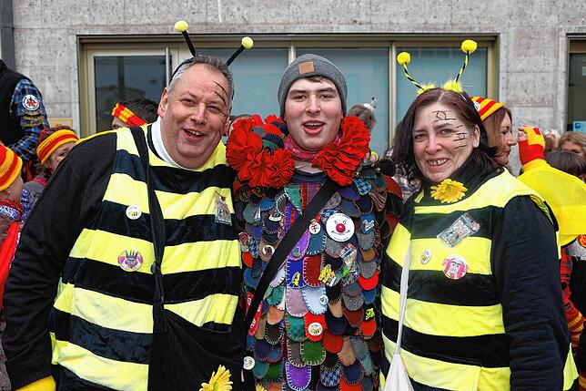 Bild 30: Die Konstanzer Fasnacht außer Rand und Band! Hästräger feiern auf der Marktstätte – die schönsten Bilder!