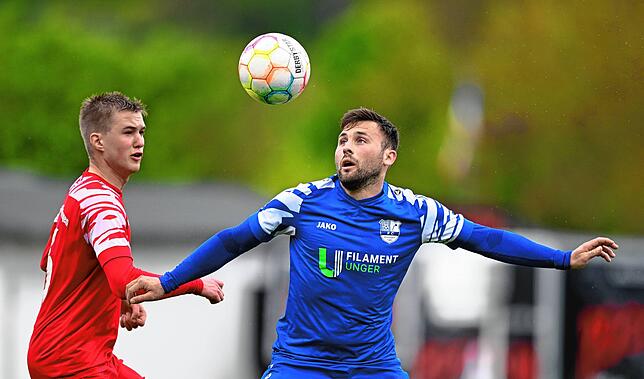 Bild 3: Spvgg. Wutöschingen unterliegt im Pokal mit 0:5 beim FC Hauingen – und wir haben Fotos!