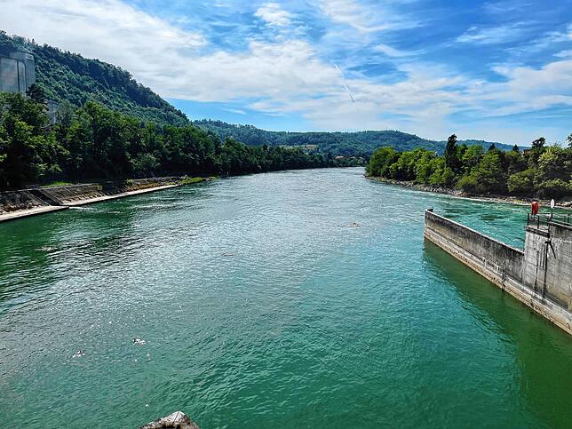 Der Rhein prägt die Gemeinde Küssaberg. Hier befinden sich auch die letzten Kilometer naturbelassener Rhein.