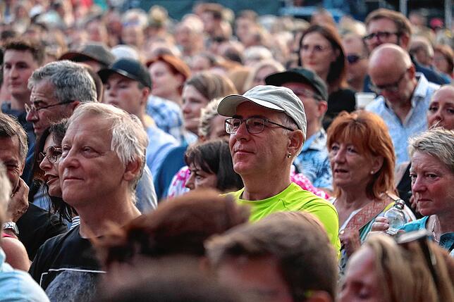 Bild 3: Pur begeistert 5000 Besucher im Schlossgarten (Teil 2)