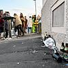 Alkoholkonsum – hier sind Flaschen am Rande des Narrensprungs in Friedrichshafen zu sehen – führte mitunter zu Streitereien, bei denen ...