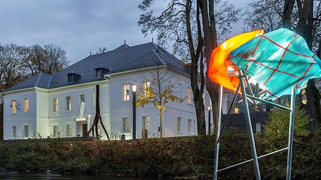 Das Museum Art Plus am Ufer der Brigach ist eine Institution in Donaueschingen. 2019 feiert die Einrichtung ihr zehnjähriges Bestehen. ...