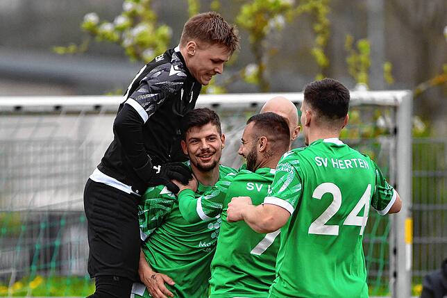 Bild 31: FC Schlüchttal siegt 4:2 beim SV Herten &ndash; und wir haben Bilder!