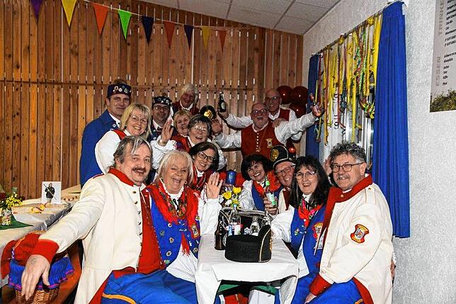 Bild 2: Heudorf im Hegau: Nachtumzug der Heuliecher begeistert mit festlicher Stimmung