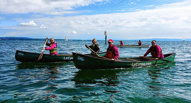 Bei La Canoa können Kanus für einen Ausflug auf dem Bodensee gemietet werden.