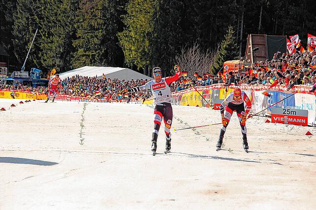 Tolle Stimmung herrscht im März 2019 beim Schwarzwaldpokal mit Weltcupfinale der Kombinierer in Schonach.