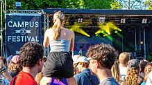 (Archivbild von Mai 2024) Das Campus-Festival wird im kommenden Jahr, wie auch hier auf unserer Aufnahme aus diesem Jahr, Tausende ...
