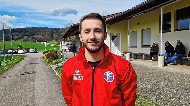 Jan Berner vom SC Konstanz-Wollmatingen II strahlt nach Sieg gegen die SG Dettingen-Dingelsdorf II.
