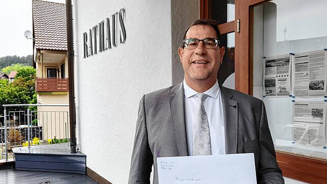 Vergangenen Donnerstag hat Andreas Lipp seine Bewerbung im Daisendorfer Rathaus abgegeben.