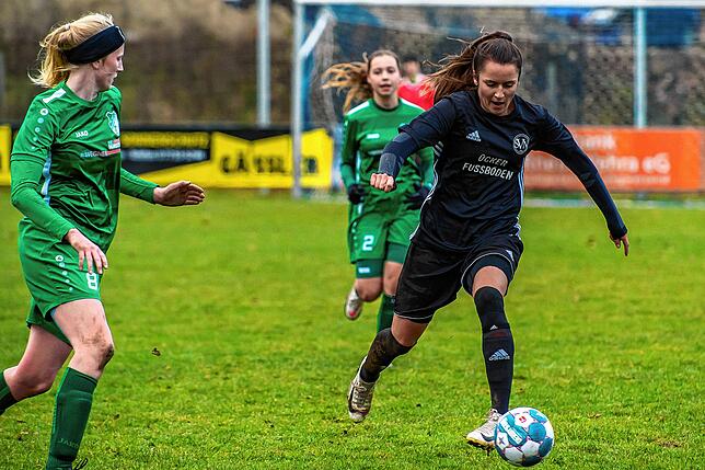 Bild 37: Fußballerinnen des SV Niederhof besiegen die SG Marbach II &ndash; und wir haben Bilder!