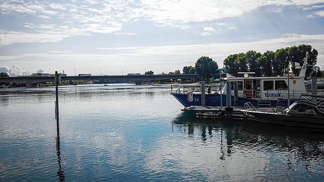 Ein Boot der Wasserschutzpolizei auf dem Bodensee. (Symbolbild)