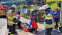 Schauübung von Feuerwehr und Bergwacht beim Lebküchlermarkt in Todtmoos.