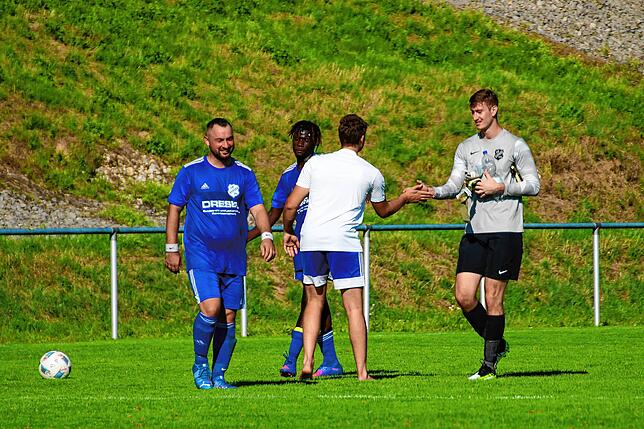 Bild 9: SV Karsau gewinnt das Aufsteiger-Derby gegen den SV Herten II mit 2:0 &ndash; und wir haben Bilder!