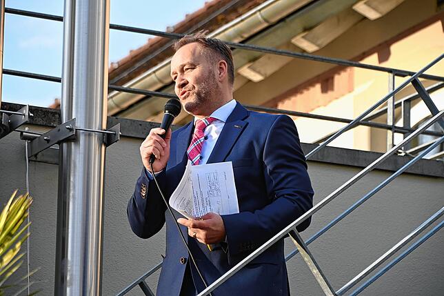 Bild 7: Bilder vom Wahlsieg von Christoph Stolz bei der Bürgermeisterwahl in Bodman-Ludwigshafen (1)