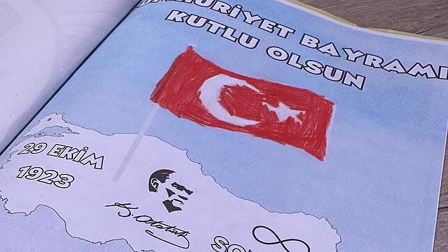 Ein Arbeitsblatt für Türkisch-Unterricht für Kinder: Hier geht es um den Tag der Ausrufung der Republik Türkei durch Mustafa Kemal ...