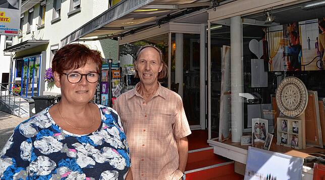 Sonja Strunk und Thomas Kappeler möchten eine kundenfreundliche Parkraum-Regelung.