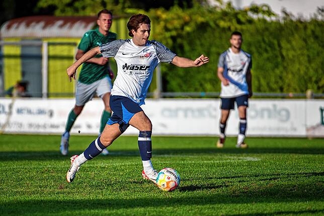 Wieder fit: Marko Mijatovic, der im Heimspiel gegen den SV Mundingen mit einer Muskelverletzung bereits in der vierten Minute ...