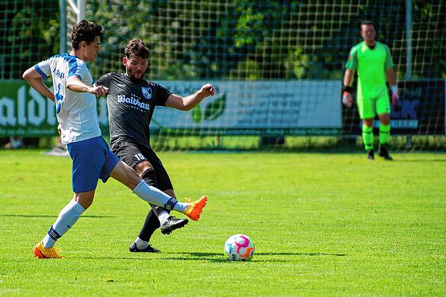Bild 31: SV Waldhaus schafft den Ausgleich zum 1:1 beim FC Geißlingen &ndash; und wir haben Bilder!