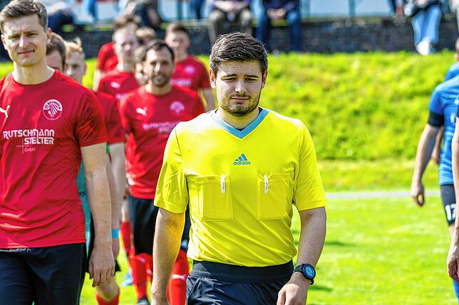 Bild 2: SG Mettingen/Krenkingen besiegt den FC Hochrhein mit 5:0 – und wir haben Fotos!