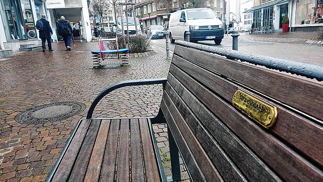 City-Managerin Christine Neu blickt auf drei erfolgreiche Jahre zurück. Mit kleinen Verbesserungen &ndash; darunter das Verweilbänkle in ...