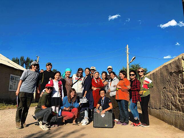 Das Filmteam in Kirgistan. Gedreht wurde in einem fremden Land und einer fremden Sprache.