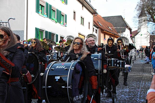 Bild 8: Bilder vom Umzug beim 35. Schlüchttalnarrentreffen &ndash; Teil 1