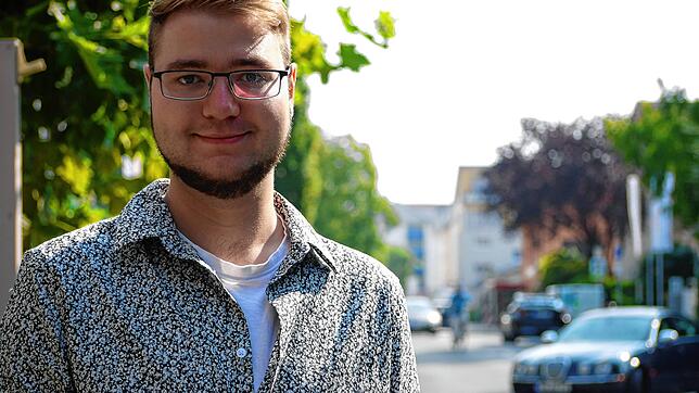 Nico Meier pendelt jeden Tag nach Konstanz. Er würde gerne zurückziehen, findet aber keine Wohnung.