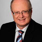 "Schwimmen ist eine lebenserhaltende Maßnahme – das muss man unbedingt unterstützen." Wolf-Dieter Karle, Freie Wähler