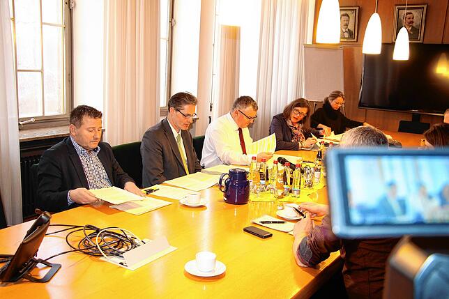 Bei einer Pressekonferenz am 11. März 2020 informierte die Stadt Friedrichshafen über Maßnahmen, die die Ausbreitung des Coronavirus ...