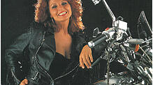 In den Anfangszeiten hieß die Messe noch "Biker-Weekend". Besonders am Plakat der Veranstaltung aus dem Jahr 1995: Die Frau auf dem ...