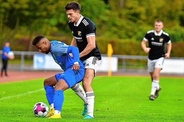 Bild 26: SV 08 Laufenburg fehlen beim 2:2 im Derby beim SV Weil vier Minuten zum Sieg &ndash; wir haben Bilder!
