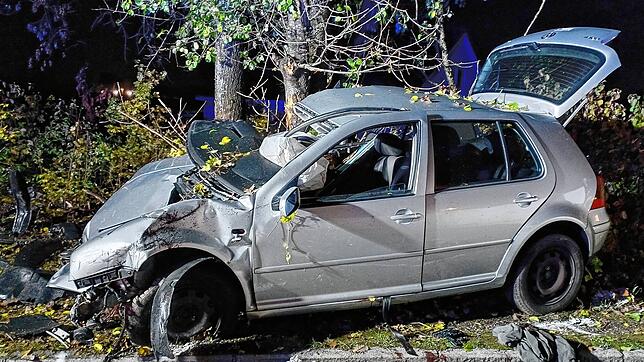 Bei diesem Unfall bei Jestetten (Archivbild) kam im Oktober ein Mensch ums Leben. Es war einer von acht Verkehrstoten 2023.
