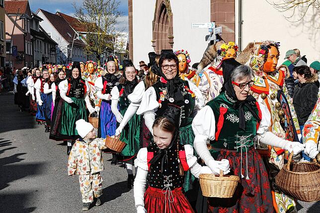 Bild 16: So schön war der große Hanselumzug am Fasnetdienstag in Hüfingen &ndash; Teil 1
