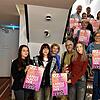 Sie gehören zum Organisationsteam der ersten Langen Nacht der Demokratie in Waldshut. Allen voran Petra Dorfmeister (Dritte von links), ...