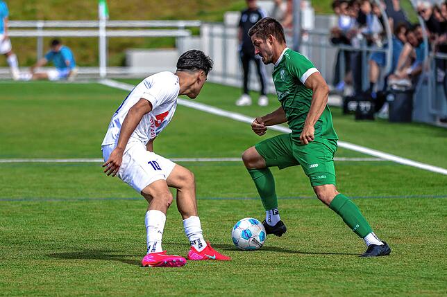 Bild 8: SV Rheintal und FC Erzingen trennen sich 2:2 – wir haben Fotos!