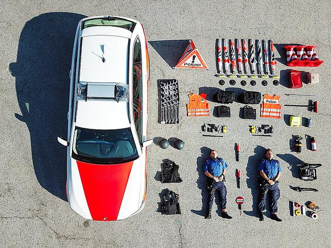 Bild 1: Die etwas andere Form des Einsatztrainings: Die Feuerwehr Konstanz landet mit Tetris-Challenge einen viralen Hit