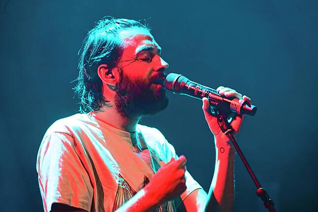 Bild 22: Mitreißendes Konzert von Salvador Sobral beim 19. Waldshuter World-Town-Festival