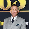 Die Kleidung verrät den wahren (englischen) Gentleman: Schauspieler Daniel Craig, bekannt als James Bond.