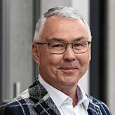 Dr. Bernd Schöffling