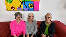 Isolde Fuchs, Margot Schmid und Sibylle Kratzin (von links) bedauern das Aus der Laienspielgruppe Lampenfieber.