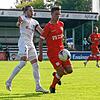 Volkan Bak (FC 08 Villingen, links) schoss in der Partie gegen die TSG Backnang (Christian Weiller) das entscheidende 2:0.